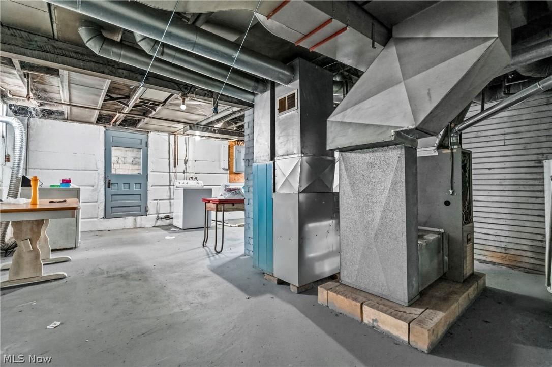 Canton - Residential Income