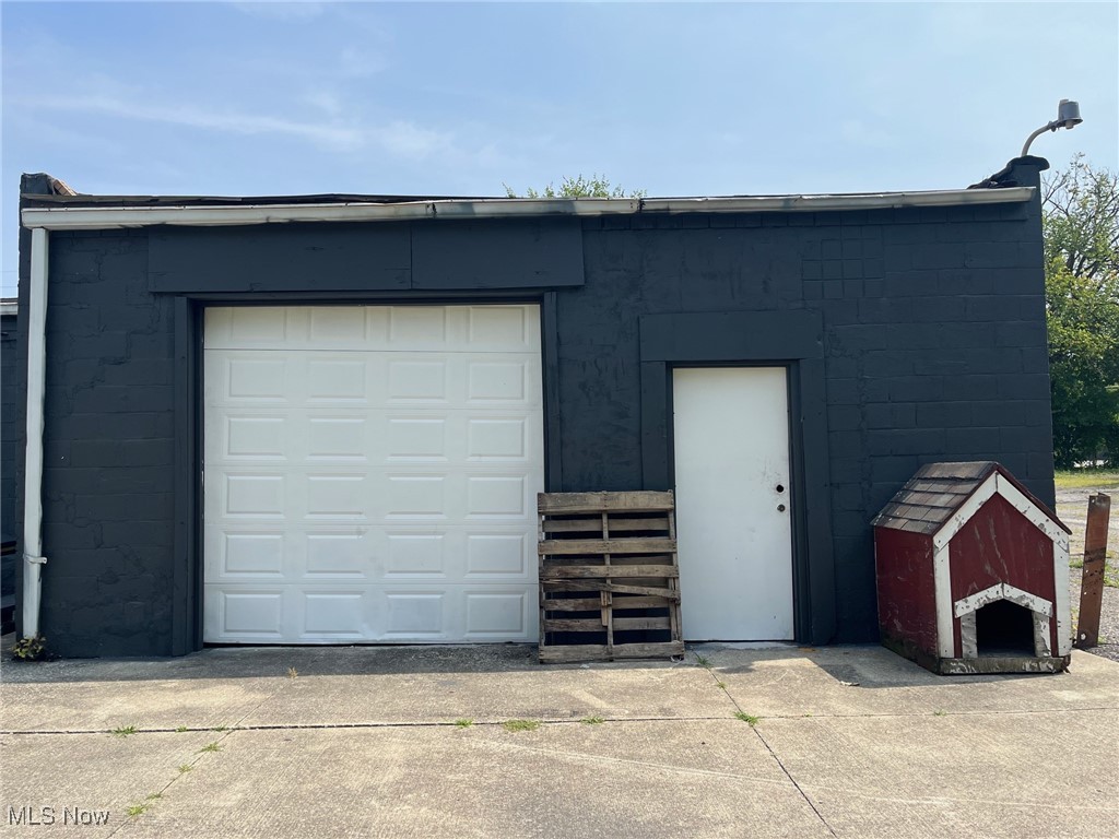 City/Warren - Commercial Sale