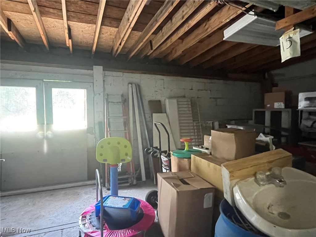 City/Warren - Commercial Sale