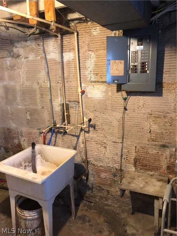 Van Buren Gardens - Residential