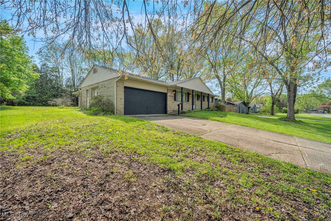 8750 Spring Grove Avenue, Canal Fulton, Ohio image 4