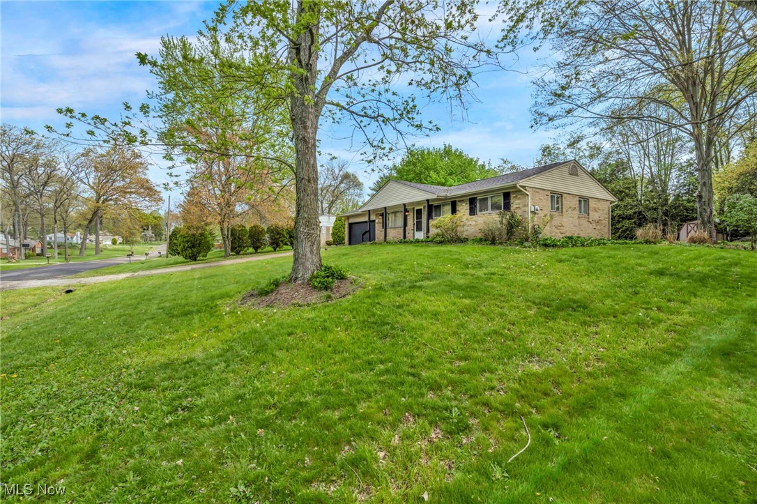 8750 Spring Grove Avenue, Canal Fulton, Ohio image 3