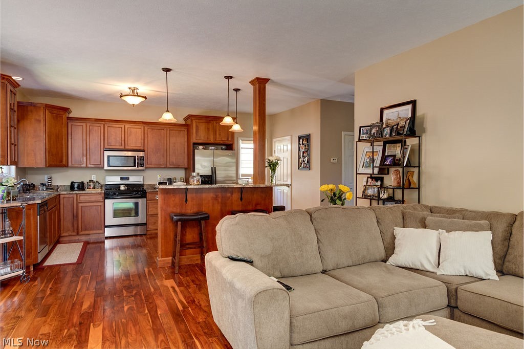 Gilchrists Brookwood Bch Estates - Residential