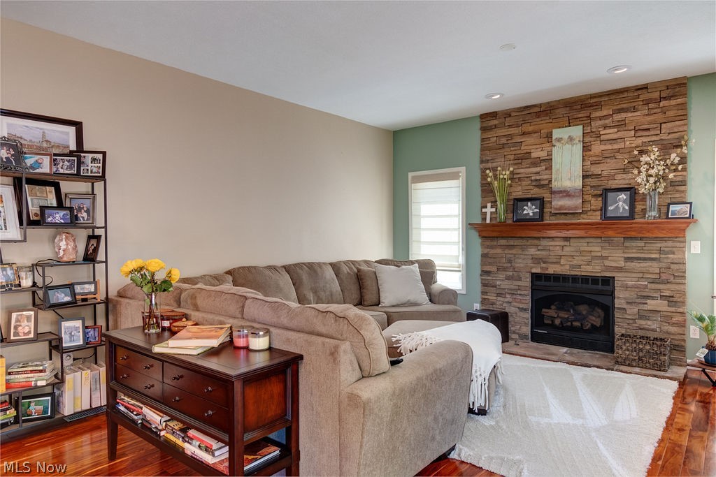 Gilchrists Brookwood Bch Estates - Residential