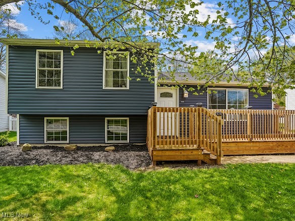1072 Shadowlawn Drive, Ravenna, Ohio image 2