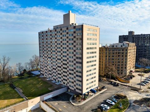 12520 Edgewater Drive Unit 1610, Lakewood, OH 44107 - #: 5113626