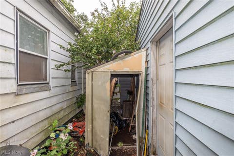 Tiny photo for 3240 W 58th Street, Cleveland, OH 44102 (MLS # 5239221)