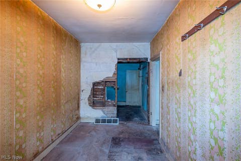 Tiny photo for 3240 W 58th Street, Cleveland, OH 44102 (MLS # 5239221)
