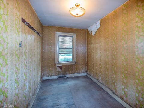 Tiny photo for 3240 W 58th Street, Cleveland, OH 44102 (MLS # 5239221)