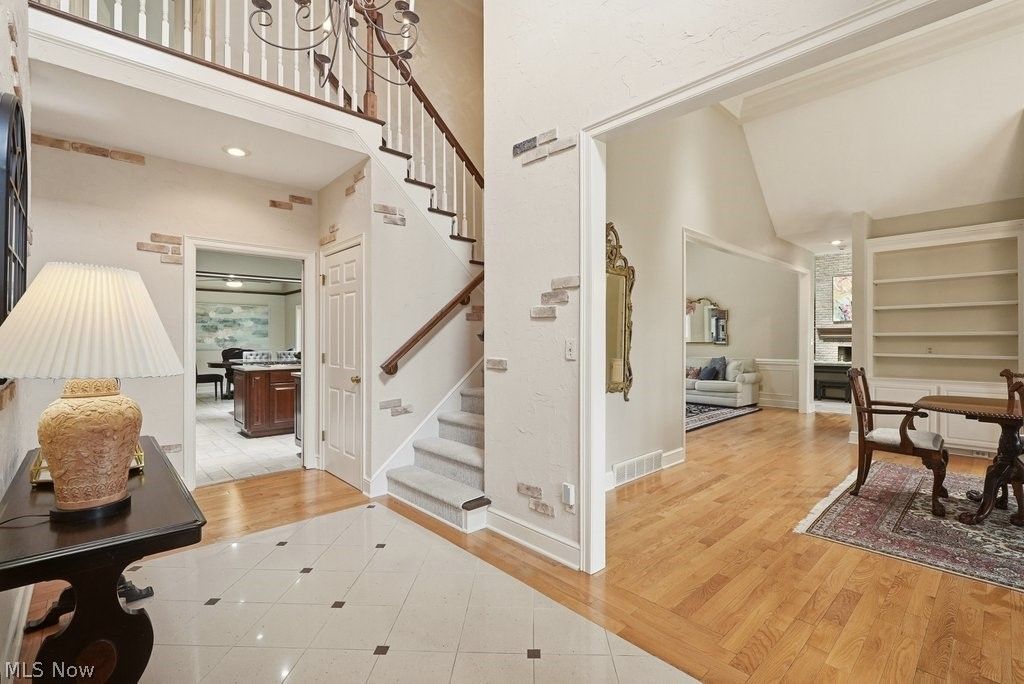 Photo of 7751 Chagrin Road, Chagrin Falls, OH 44023 (MLS # 5197343)