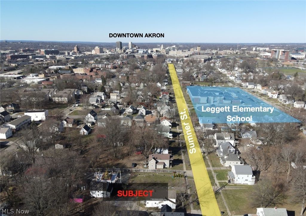 Photo of 678 Sumner St, Akron, OH 44311 (MLS # 5192866)