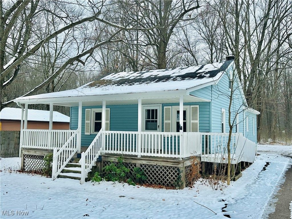 Photo of 8720 Olde 8 Road, Northfield, OH 44067 (MLS # 5176076)