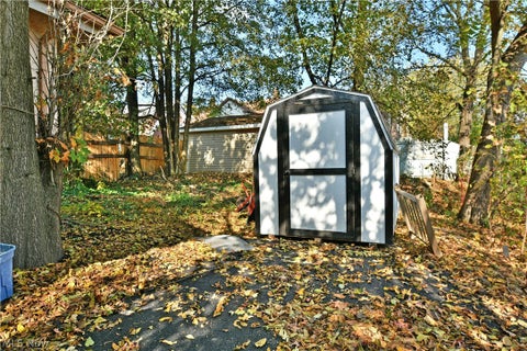 Tiny photo for 214 W Dennick Avenue, Youngstown, OH 44504 (MLS # 5256938)