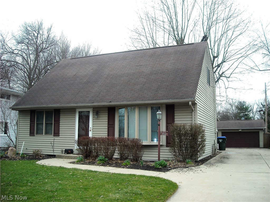 Very nice, well maintained 3 bedroom, 2 1/2 bath vinyl sided cape cod. 1st floor master bedroom with full bath. Dining room has built-ins and sliding glass door leading to sunroom. Two nice size bedrooms with double closets and full bath on second floor. Finished family room on lower level. Concrete drive, fenced-in back yard and lovely treed lot. Close to shopping, schools, golf course and city parks. Move-in ready. Must see!