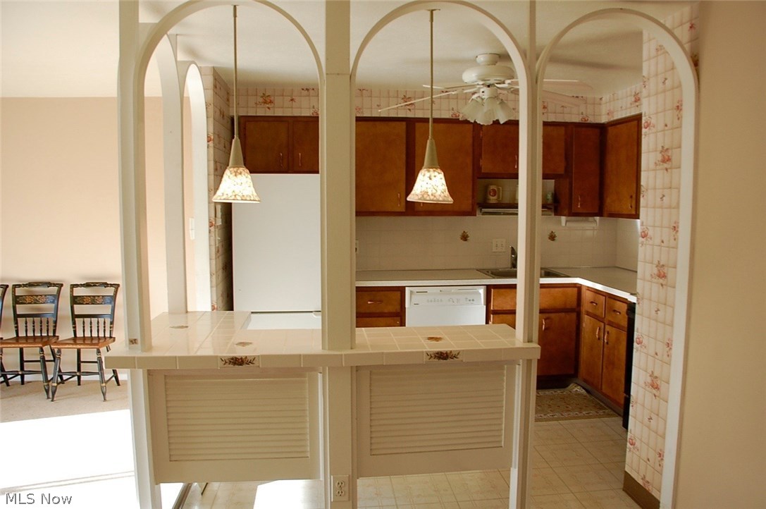 Continental West - Residential Lease