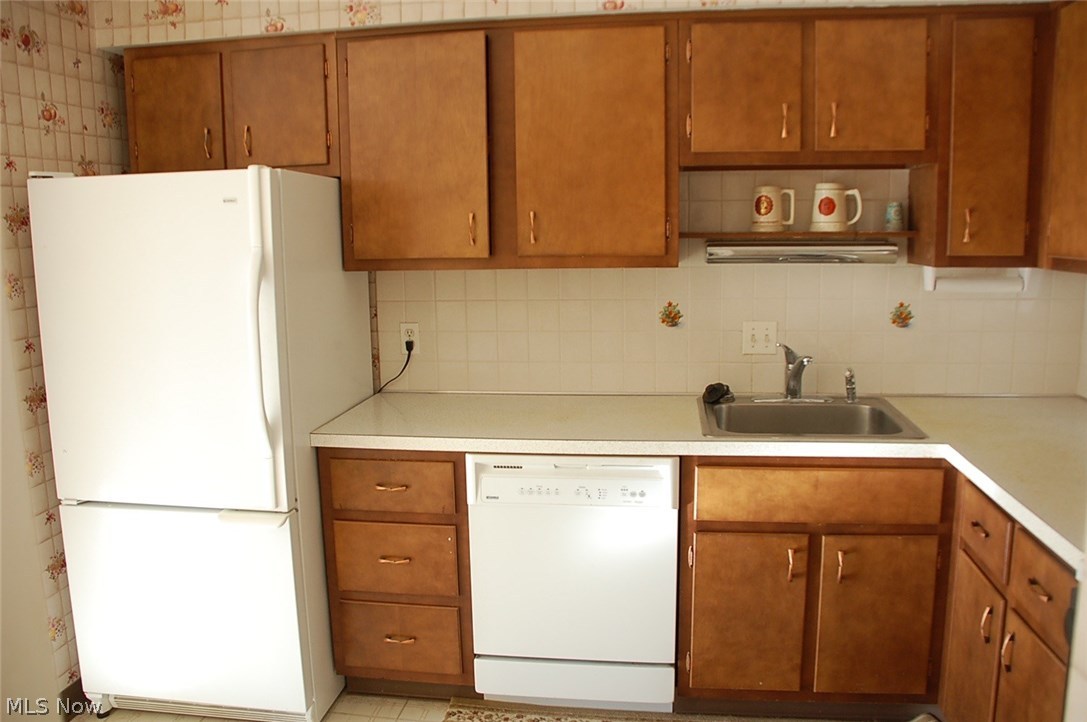 Continental West - Residential Lease