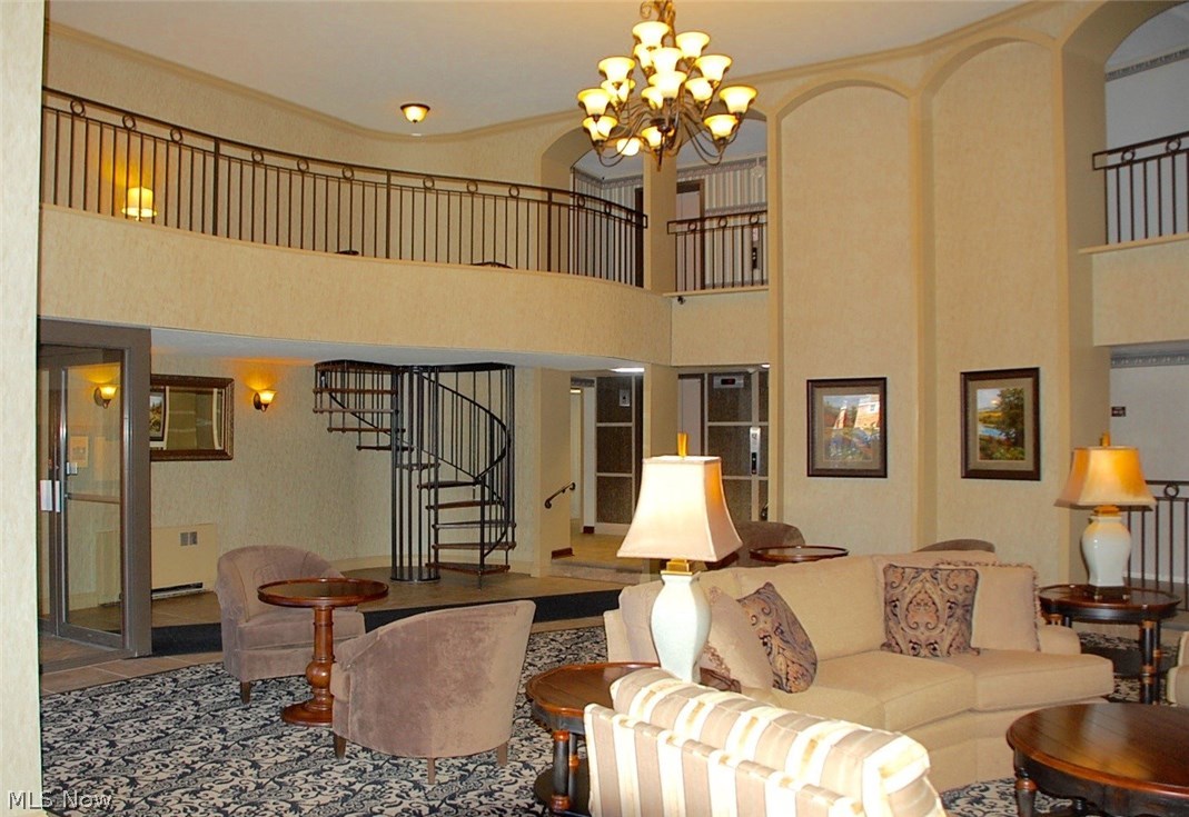 Continental West - Residential Lease