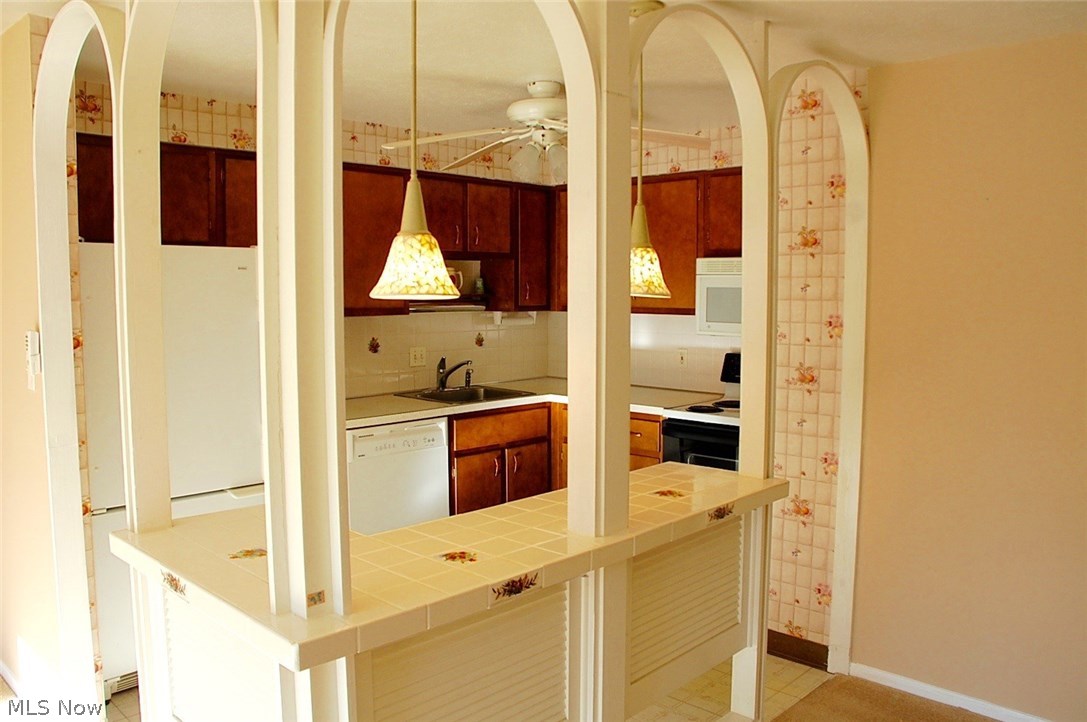 Continental West - Residential Lease