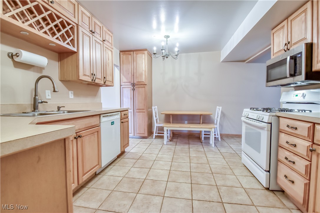 Stevens Blvd Estates - Residential