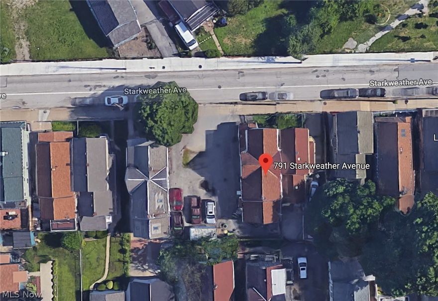 Phenomenal development opportunity in the heart of Tremont. Great location, minutes from boutique shops, art galleries, dining and nightlife.