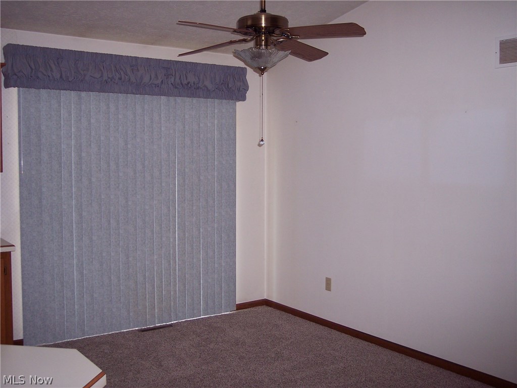 Linden Creek Condo - Residential