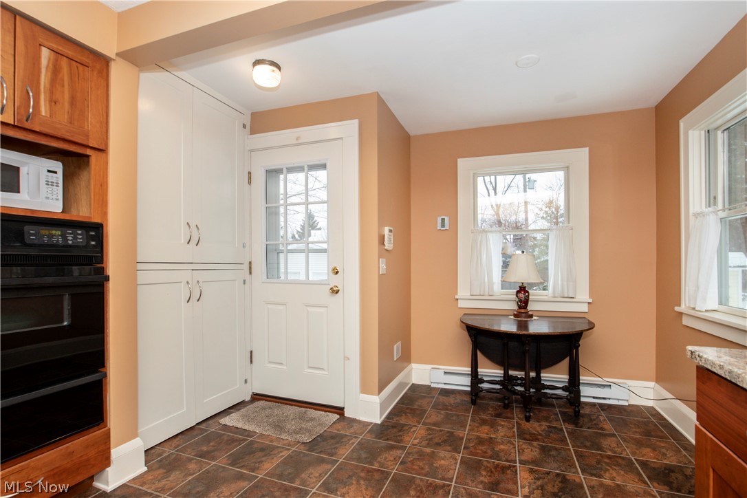 Shaker - Residential