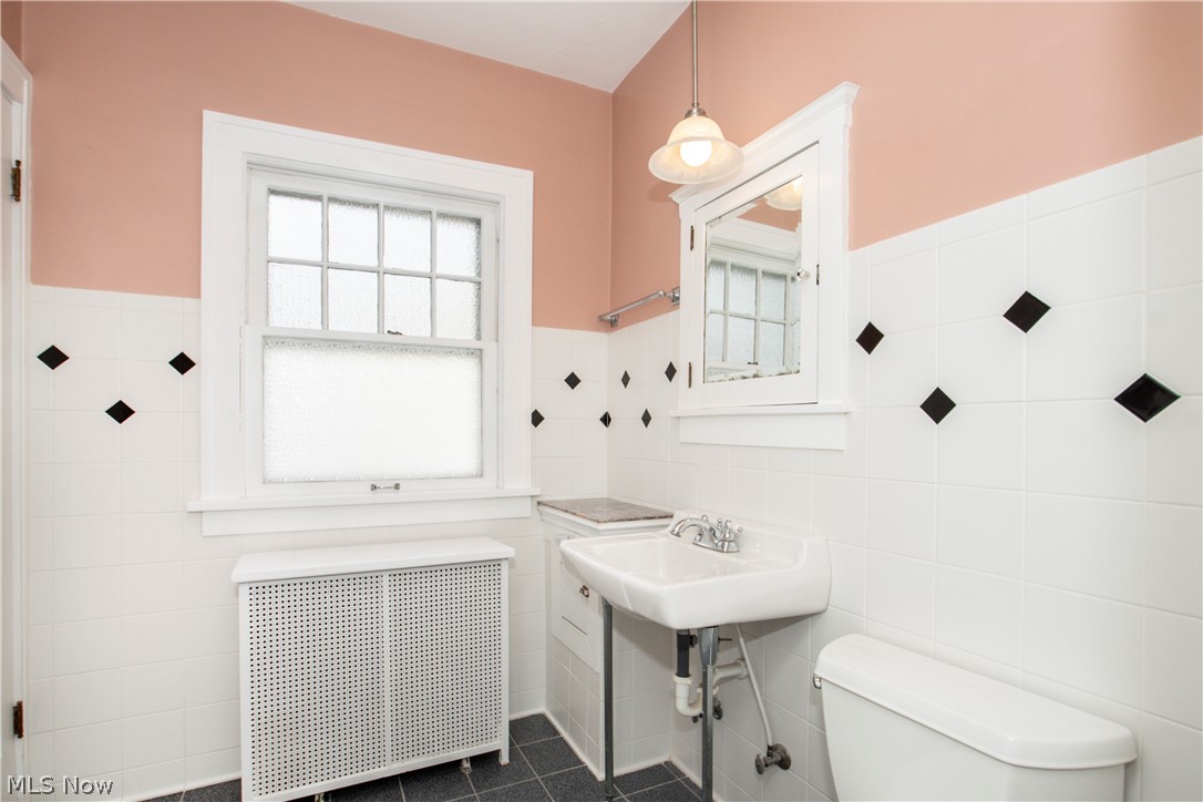 Shaker - Residential