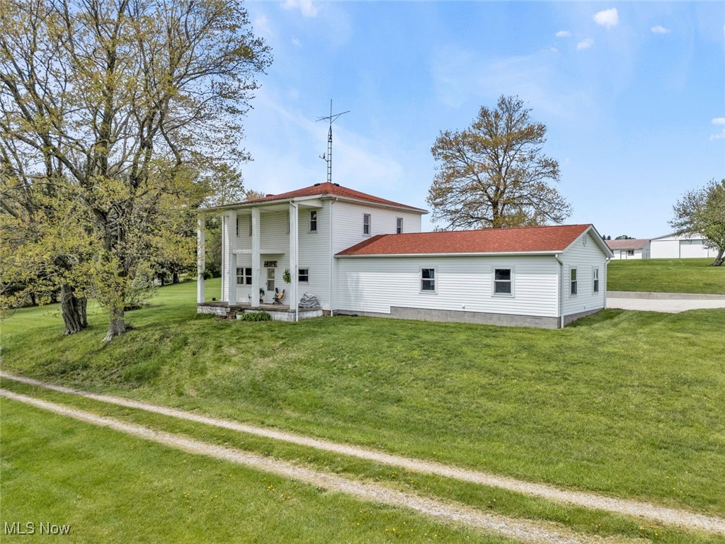 1250 Alamo Road, Carrollton, Ohio image 1