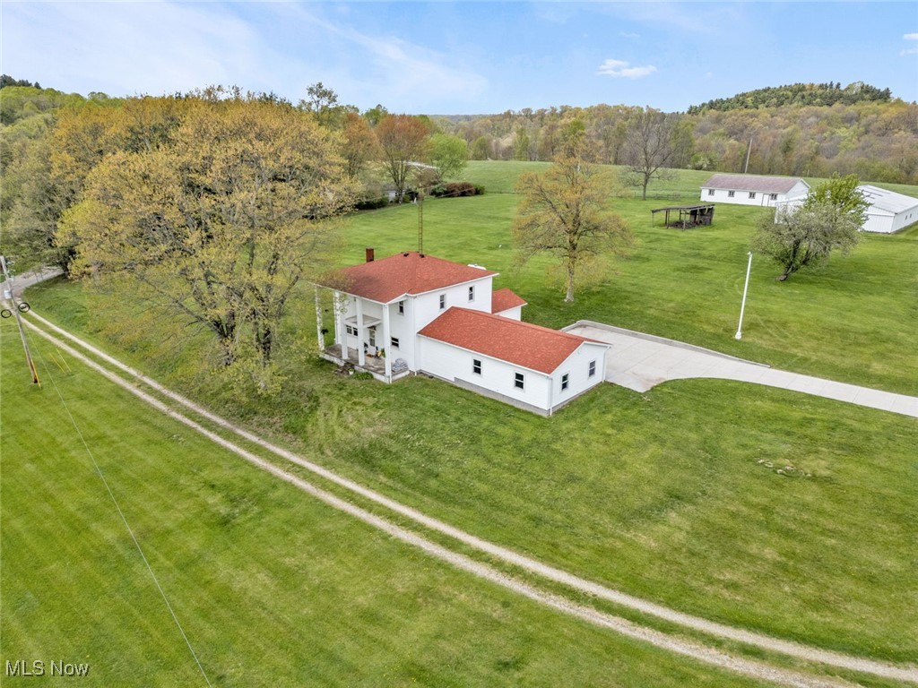 1250 Alamo Road, Carrollton, Ohio image 2