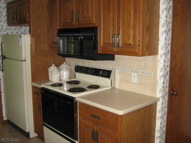 Wyoga Lake Park - Residential