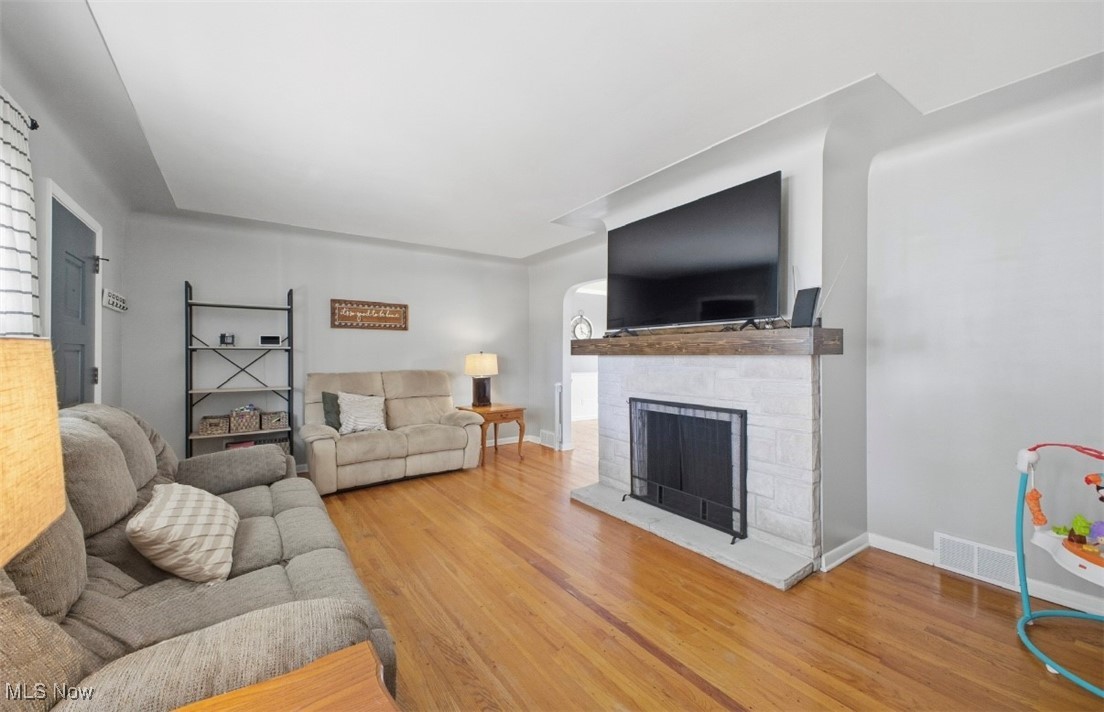 Beverly Hills 02 - Residential