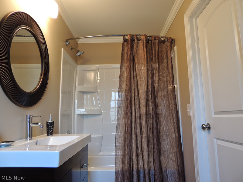 Shaker Heights Land Cos Southingt - Residential