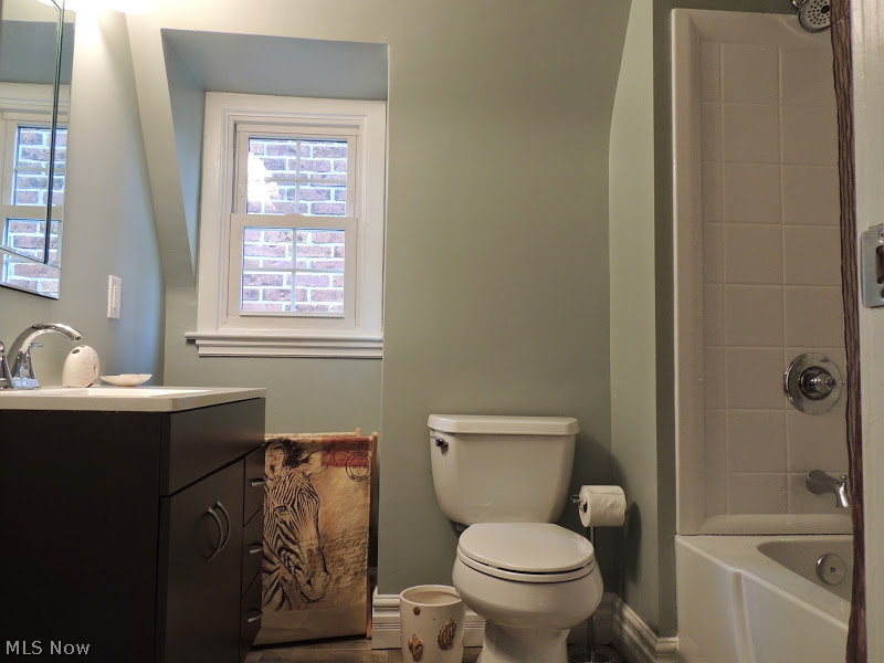 Shaker Heights Land Cos Southingt - Residential