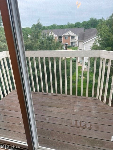 Brookledge Commons Condos - Residential