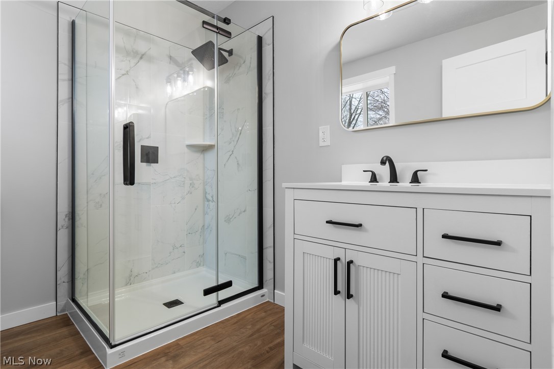 Paul Heston Pointview #3 - Residential