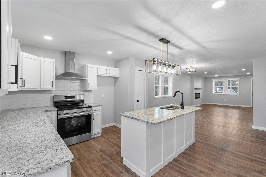 Paul Heston Pointview #3 - Residential