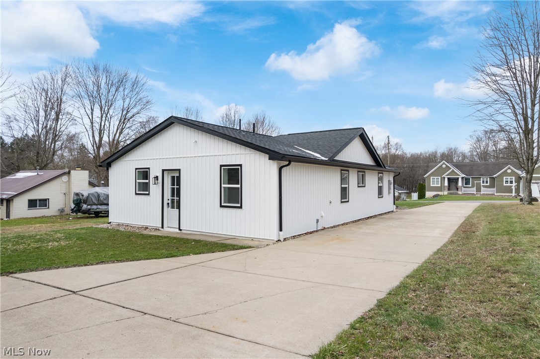 Paul Heston Pointview #3 - Residential