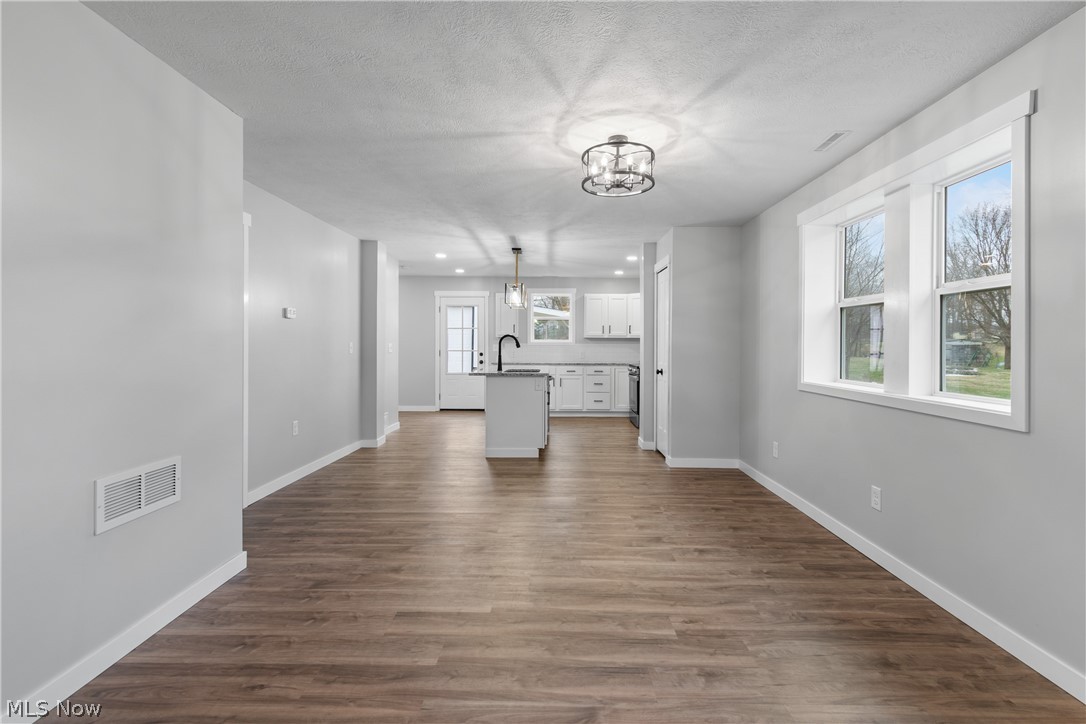 Paul Heston Pointview #3 - Residential