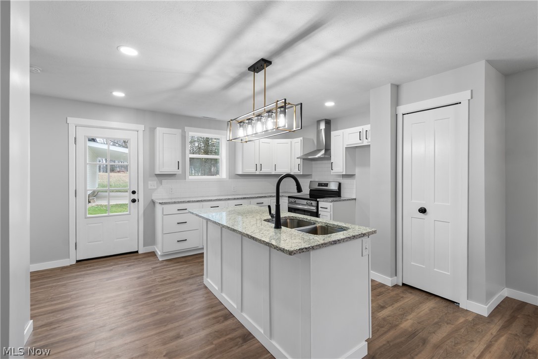 Paul Heston Pointview #3 - Residential