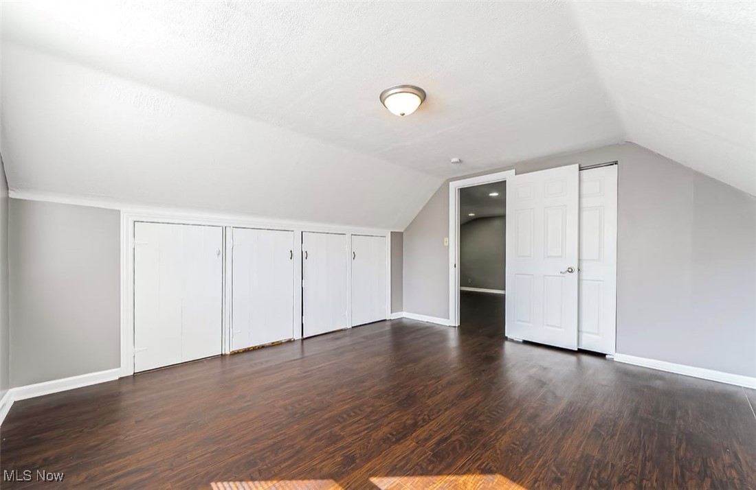 Town & Subur Dev Compa - Residential