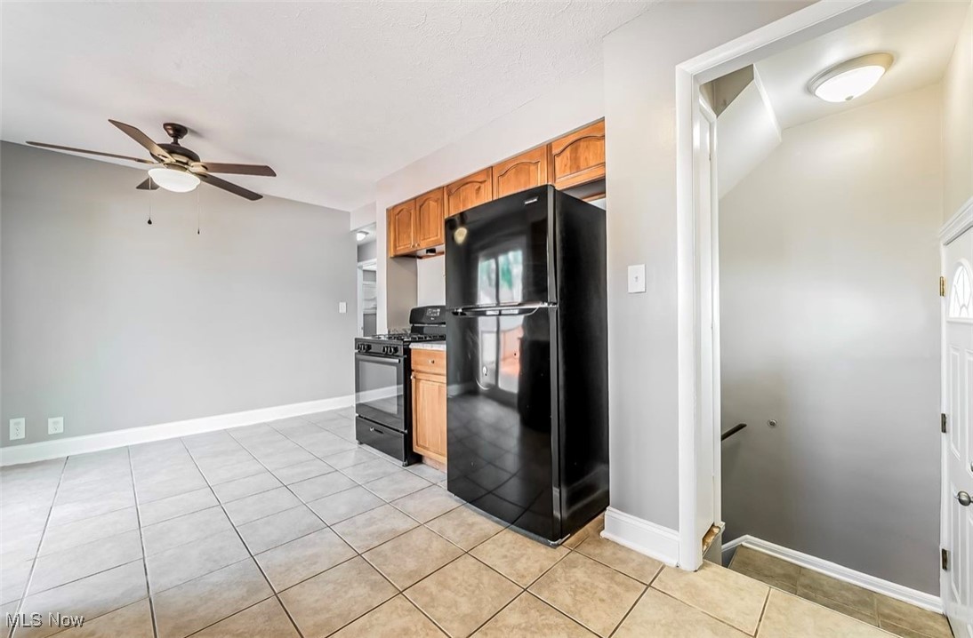 Town & Subur Dev Compa - Residential