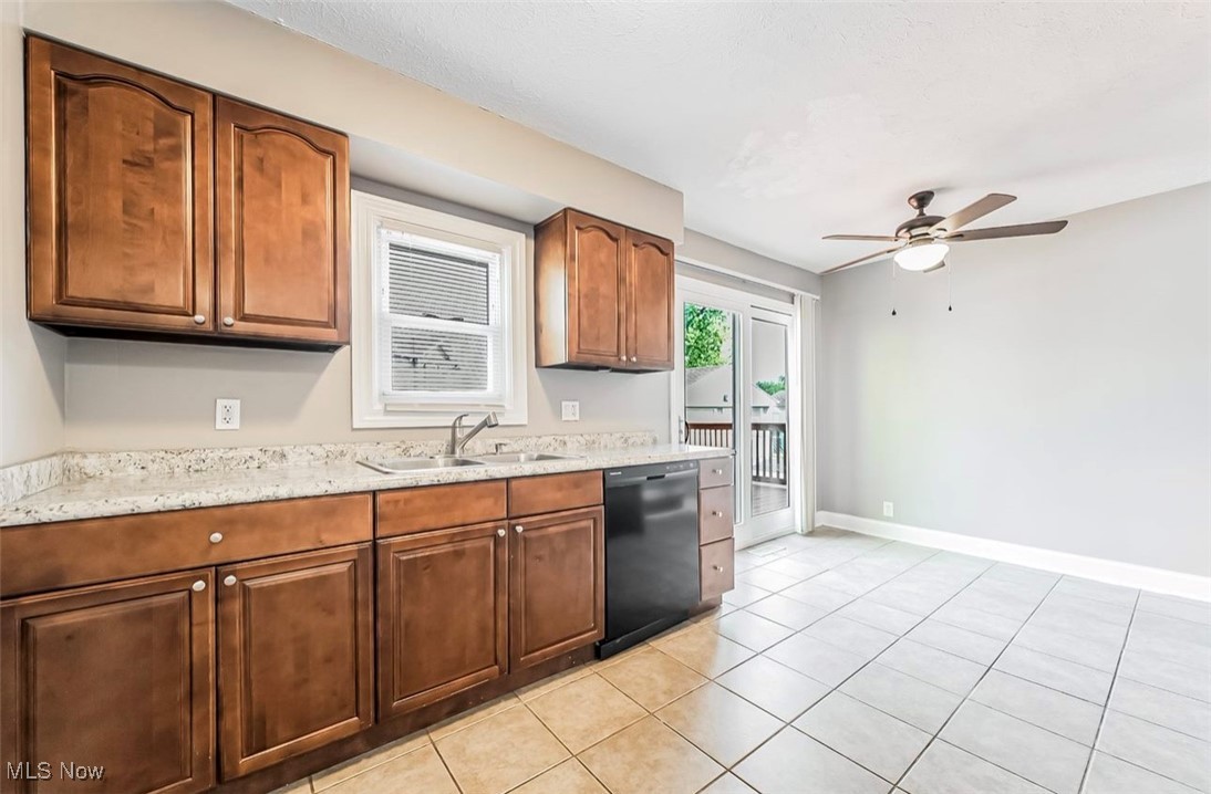 Town & Subur Dev Compa - Residential