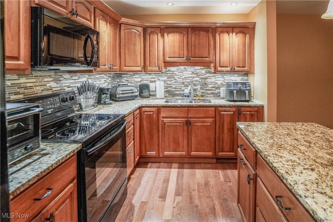 Greenway Condo Estates - Residential