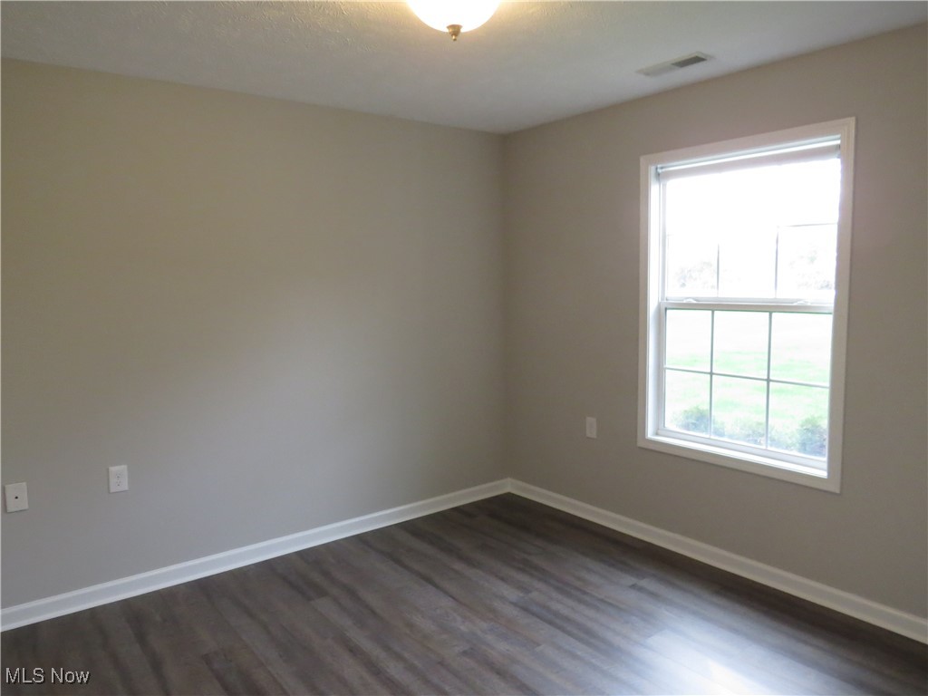 Painesville Township, Ohio 44077, United States, 2 Bedrooms Bedrooms, ,2 BathroomsBathrooms,Residential,Active,122418