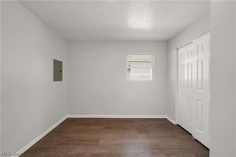 Tiny photo for 12114 Milligan Avenue, Cleveland, OH 44135 (MLS # 5190907)