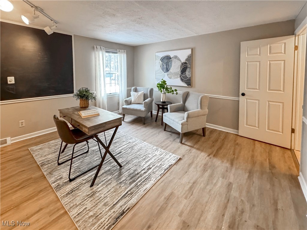 Lockwood Village 04 - Residential