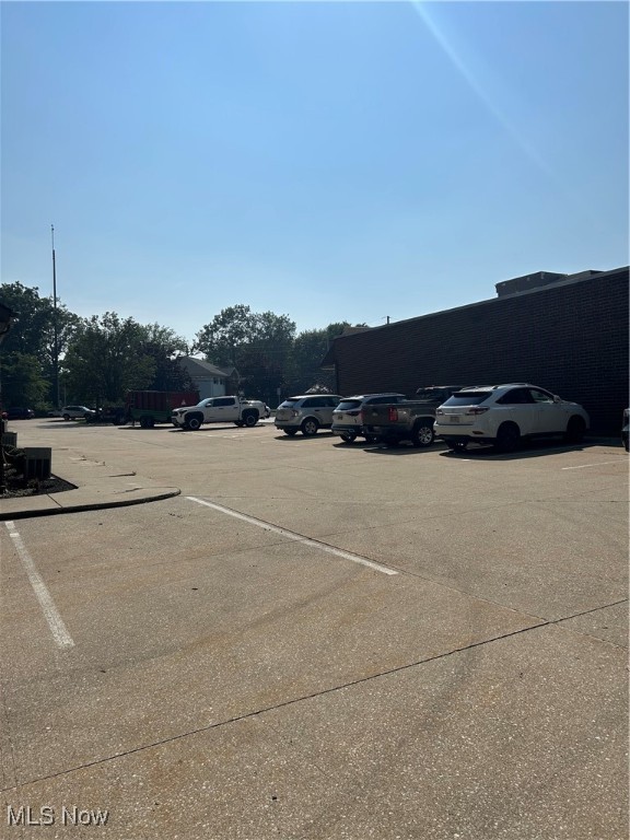 Broadview Acres Sub - Commercial Lease