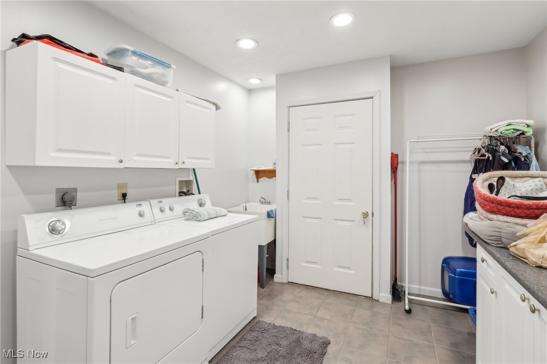 1630 Saint John Drive, Madison, Ohio image 31