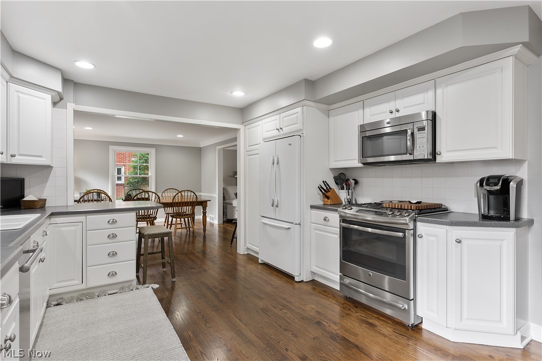 Brookwood Mdws 02 - Residential