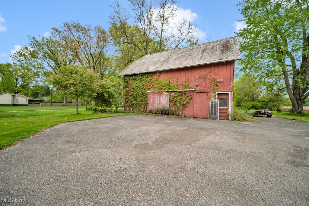 2003 Grafton Road, Elyria, Ohio image 19